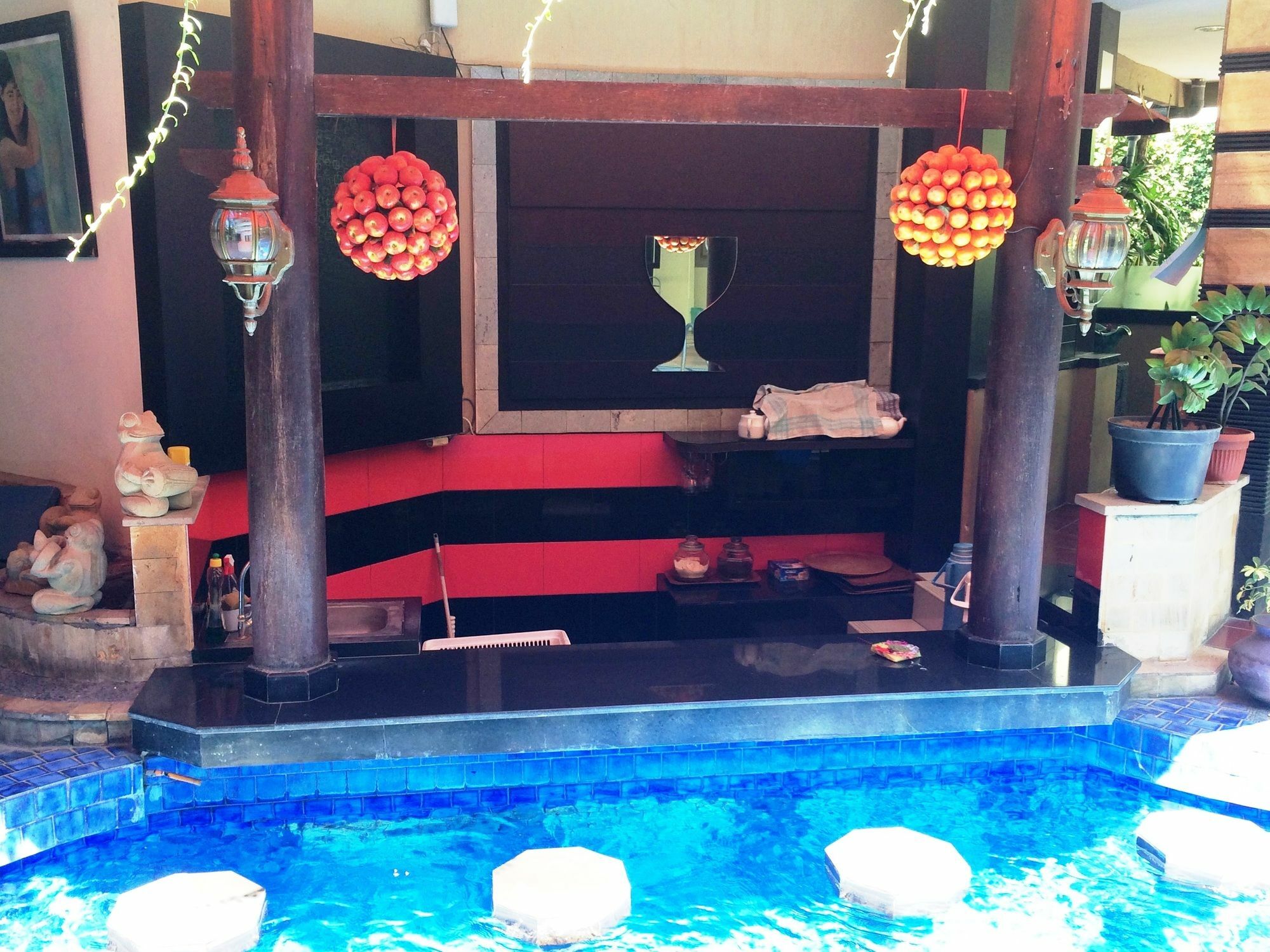 Sri Ratu Hotel ليجيان المظهر الخارجي الصورة