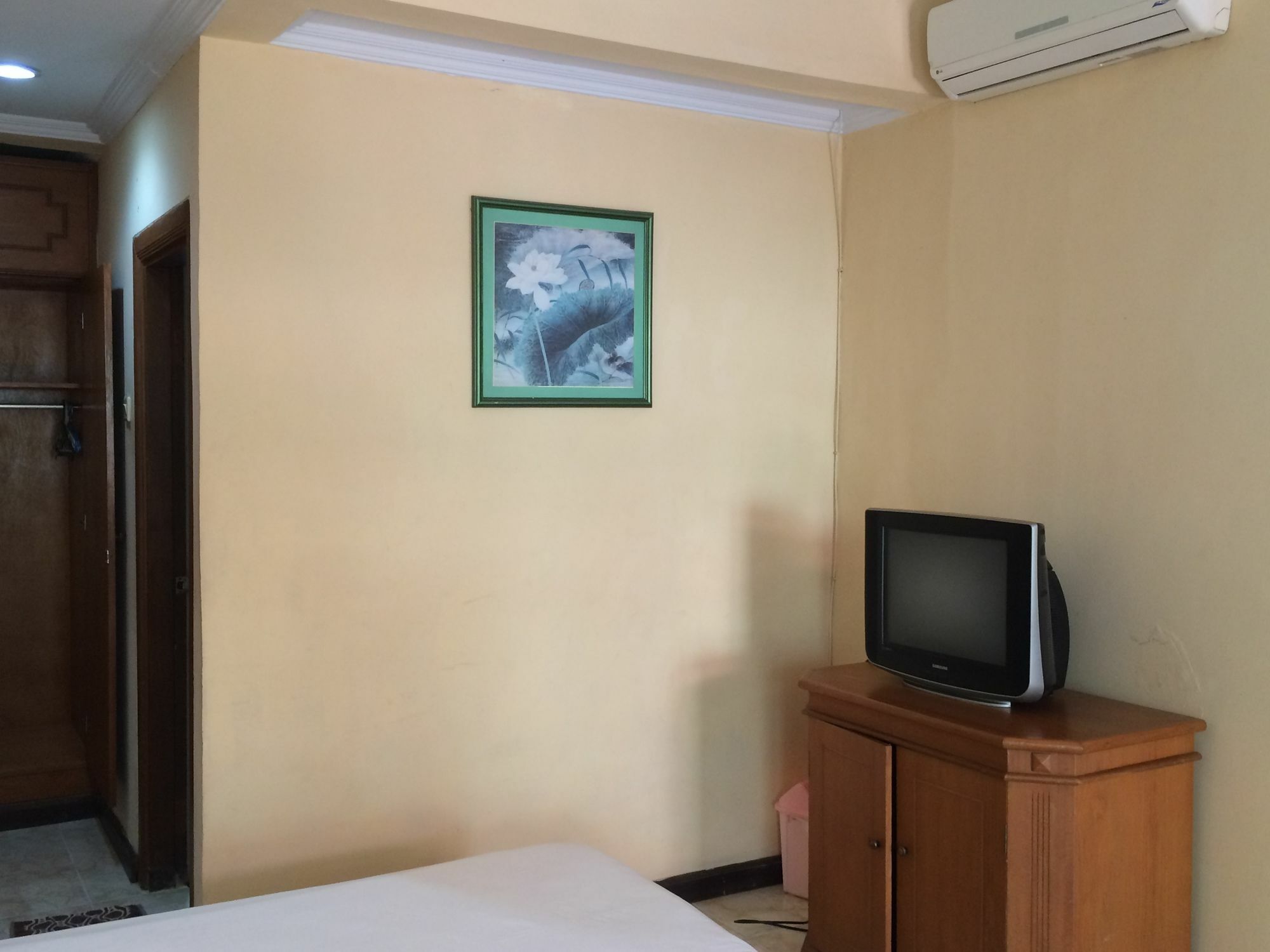 Sri Ratu Hotel ليجيان المظهر الخارجي الصورة